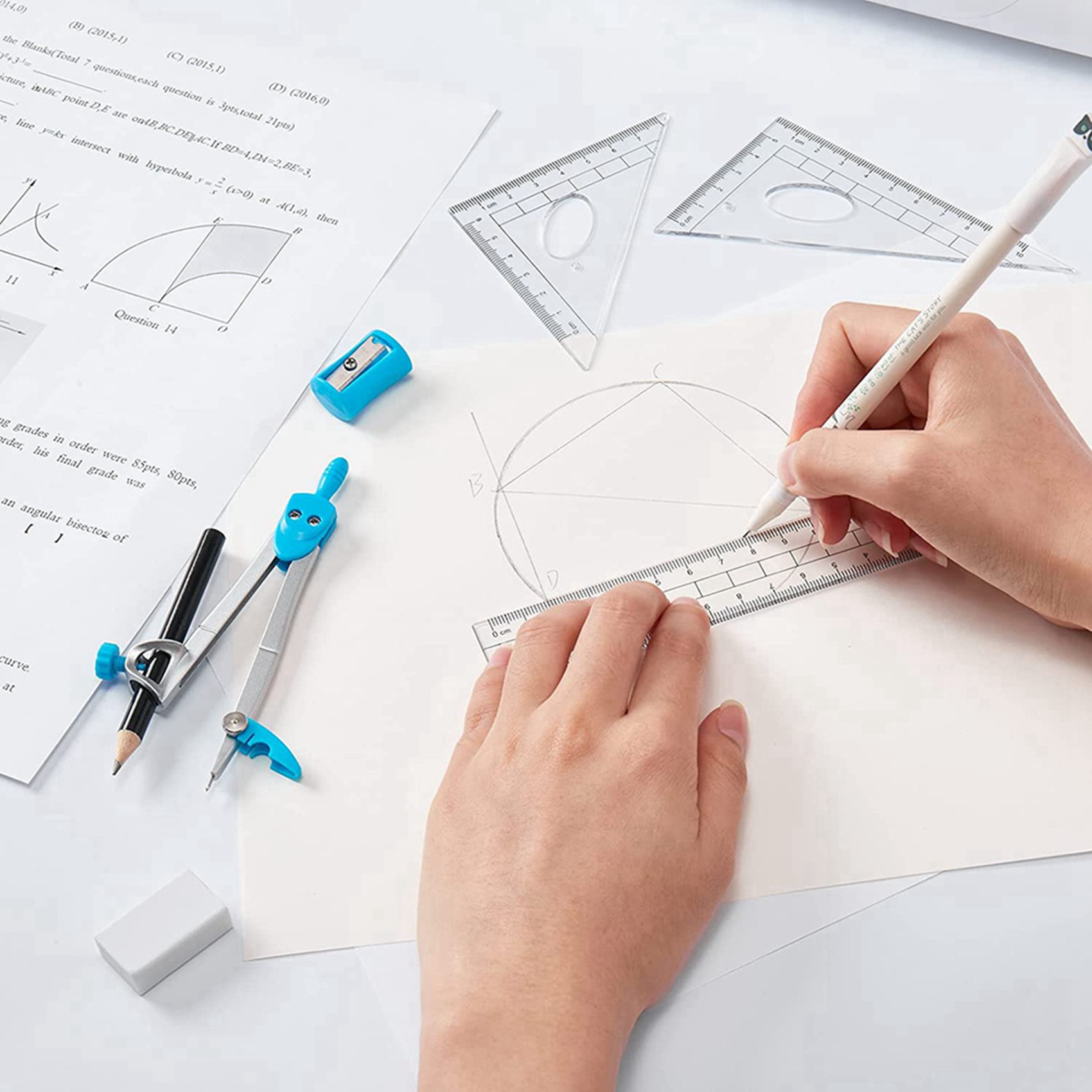 「スーパー・ジオメトリ」20点セット。コンパス、分度器、定規 - Math Geometry Set With Compass のレビューと価格